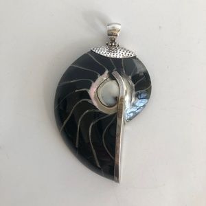 ♡ Large Nautilus Shell Pendant with 925 Silver